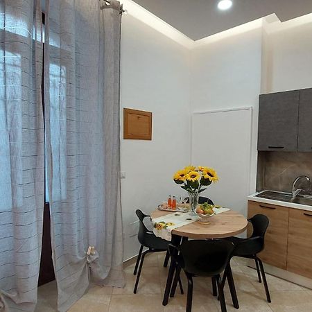 Appartamento Il Girasole ตาออร์มินา ภายนอก รูปภาพ